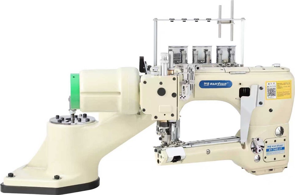 Four Needle Six Thread Feed Off Arm Interlock Machine